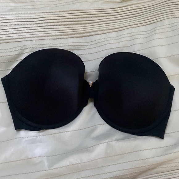 Victoria’s Secret Black Strapless Bra - Picture 1 of 5